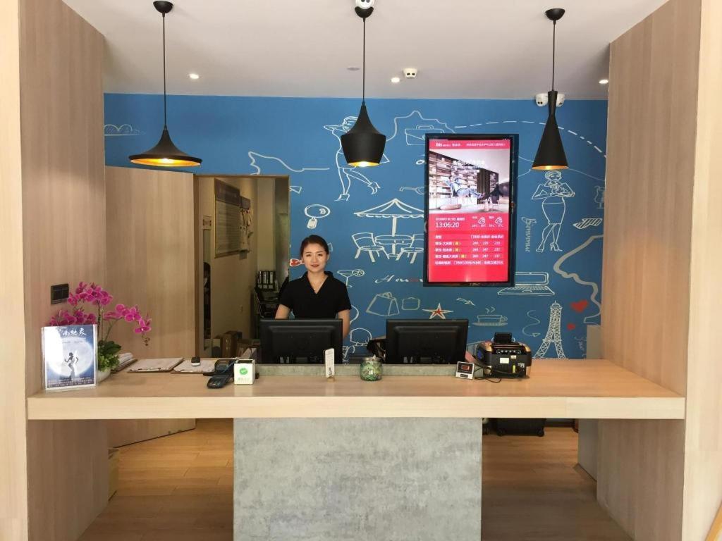 Hotel Ibis Kunming Beijing Rd Exteriér fotografie